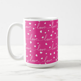 MUG ROSE BRILLANTE AVEC AMOUR BLANC SCRIPTÉ DE COEURS
