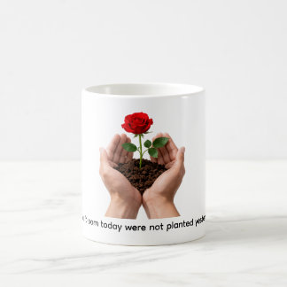Mug Rose Inspirante dans des Mains Attentionnées