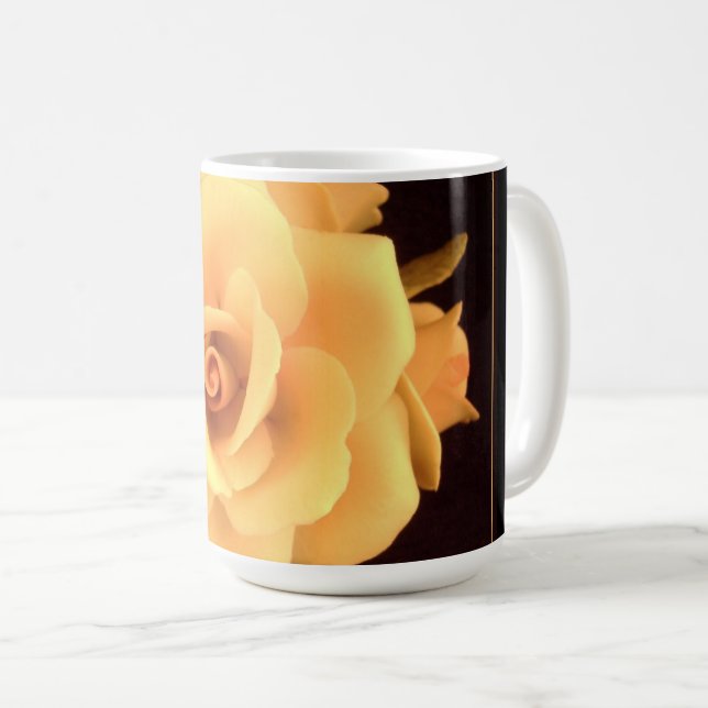 Mug Rose jaune, photo de 2004. (Devant droit)
