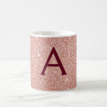 Mug Rose Rose Or Bourgogne Parties scintillant étincel<br><div class="desc">Blush Pink - Rose Gold et Bourgogne Parties scintillant Éparkle Nom du monogramme et première tasse de café. La tasse fait le cadeau parfait pour quelqu'un qui aime l'or rose.</div>
