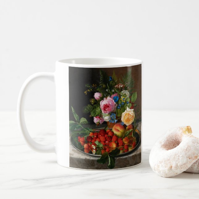 Mug Roses et fraises de Still Life par Otto Ottesen (Avec donut)