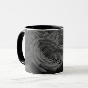 Mug Roses gris, photo florale grise
