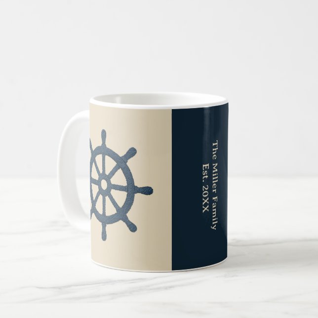 Mug roulette marine beige bleu marine Nom de famille e (Devant gauche)