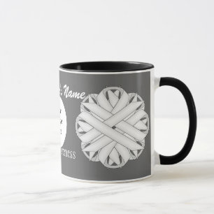 Mug Ruban de fleurs blanches par Kenneth Yoncich Modèl