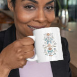 Mug Ruban Floral Boho Bleu<br><div class="desc">Boho et tasse rustique avec illustration dessinée à la main des arcs et des fleurs en bleu.</div>