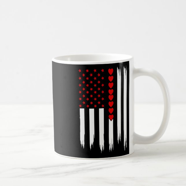 Mug Saint-Valentin Vintage Cœurs Drapeau Américain Hom (Droite)