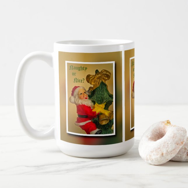 Mug Santa Claus Escalade l'arbre de Noël - Drôle (Avec donut)