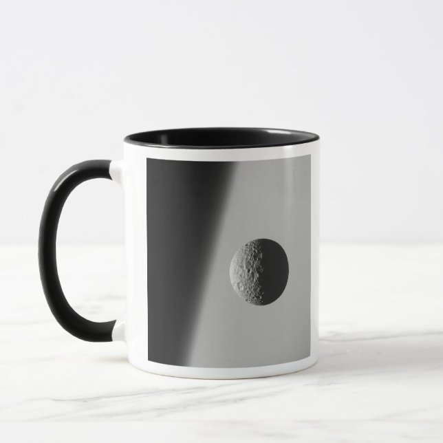 Mug Saturn's moon Mimas (Gauche)