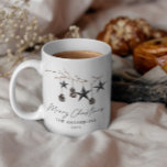 Mug Scandi moderne noir élégant script photo de Noël<br><div class="desc">Noir moderne élégante aquarelle rustique beige naturel Scandinave contemporaine teintes muettes beige,  noir et blanc carte de Noël de vacances photo.</div>