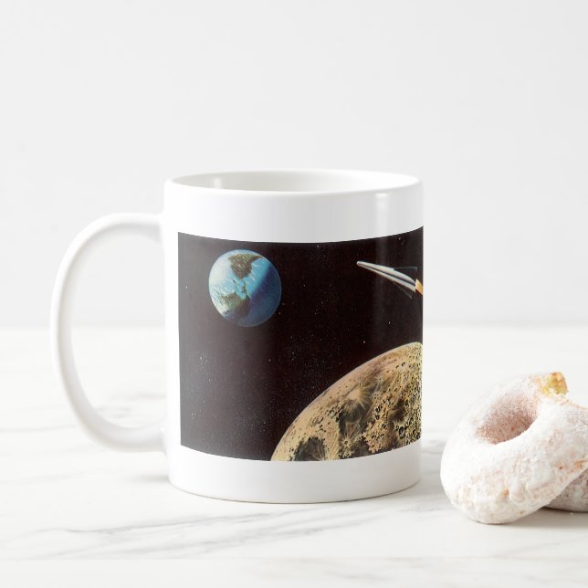 Mug Science-fiction vintage, vaisseau spatial au-dessu (Avec donut)