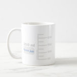 Mug Science Lab Beaker Personnalisé Grand Étiquette Mu<br><div class="desc">Pour l'amateur de science dans votre vie. Cette tasse de 10 oz est faite pour ressembler à un morceau de verrerie de laboratoire, avec graduations pour un bécher de 250 ml de taille comparable. Vous pouvez même le personnaliser avec vos initiales ou votre nom, comme vous le feriez dans un...</div>