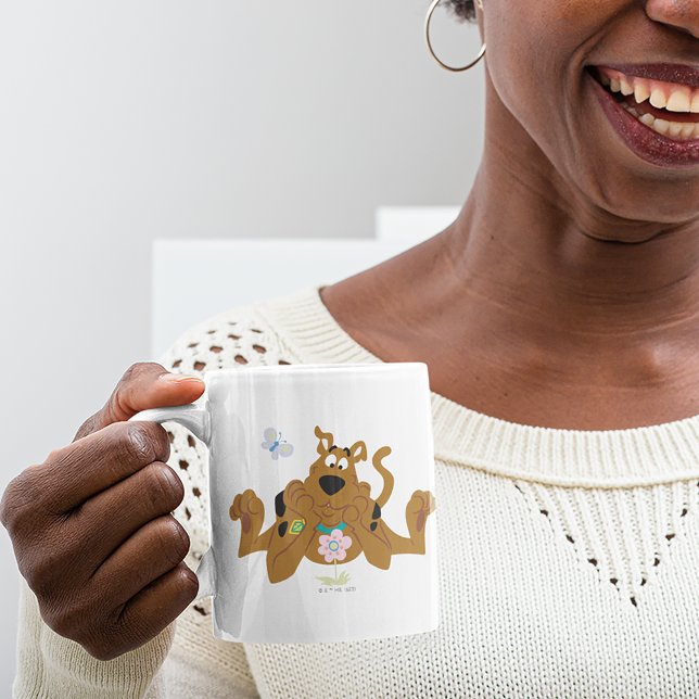 Mug Scooby-Doo Admirant Fleur (Créateur téléchargé)