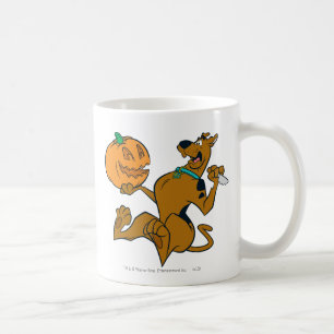 Mug Scooby-Doo découpant le citrouille