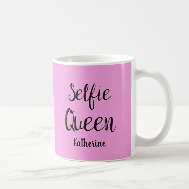 Mug Selfie Nom Reine Pink Personnalisé (Droite)