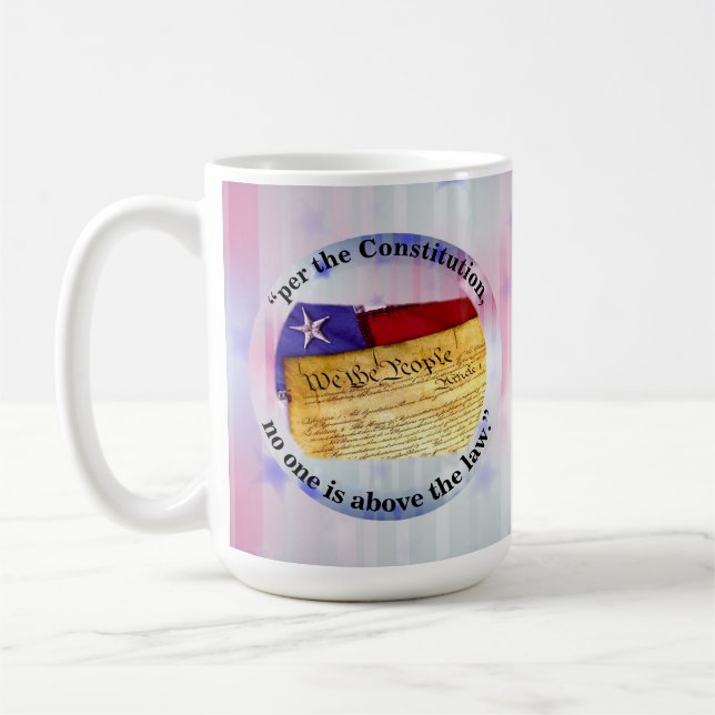 Mug "selon la Constitution, personne n'est au-dessus d (Gauche)
