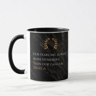 Mug Seneca's Insight : Les peurs comparées aux dangers