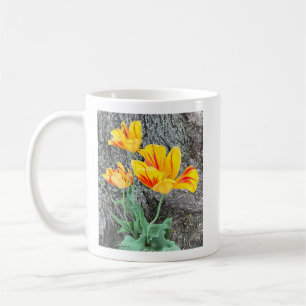 Mug Séquence de trois tulipes jaunes /