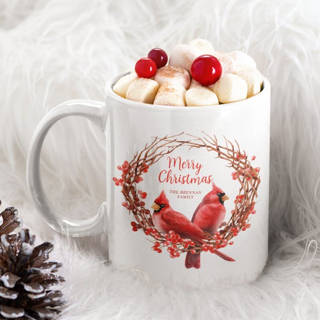 Mug Serre de Noël Festive Cardinal Rouge Script (Christmas Wreath Festive Red Cardinal Script Mug)