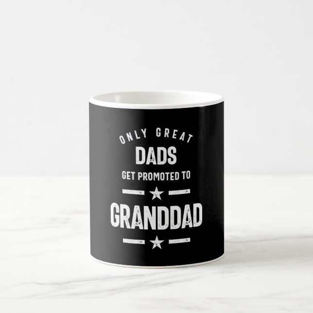 Mug Seuls Les Grands Pères Sont Promus À Grand-Père |  (Centre)