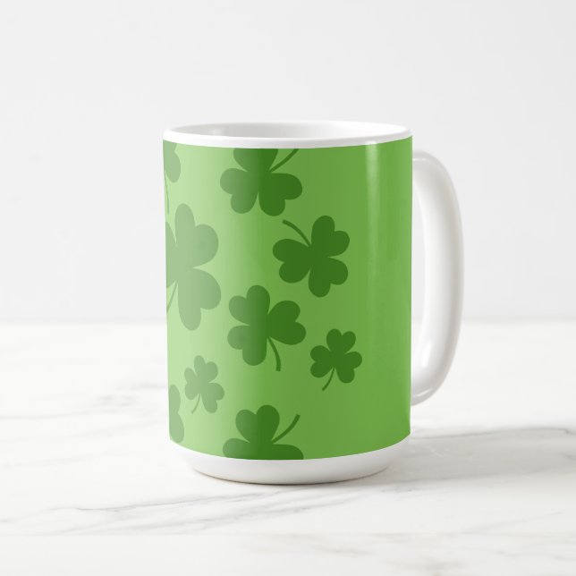 Mug Shamrock de la Saint Patrick Motif Clover (Devant droit)