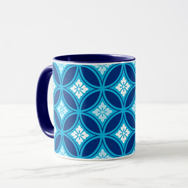 Mug Shippo avec Motif à Fleur, Deep Indigo Blue (Devant gauche)