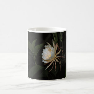 Mug sideview de cierge de floraison de nuit