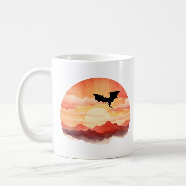 Mug Silhouette de dragon contre un coucher de soleil (Gauche)