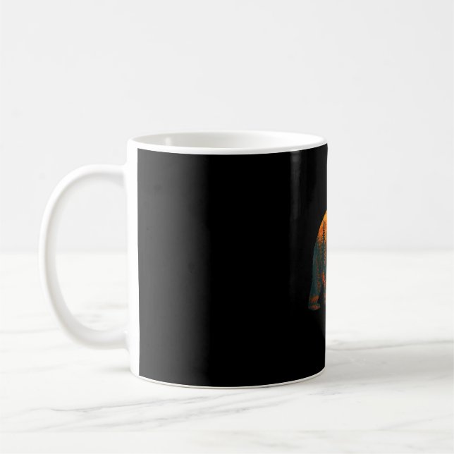 Mug Silhouette d'ours avec paysage forestier et couche (Gauche)