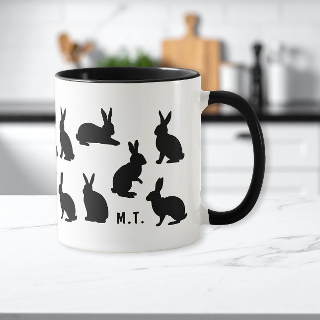 Mug Simple motif de lapin noir avec monogramme personn (Créateur téléchargé)
