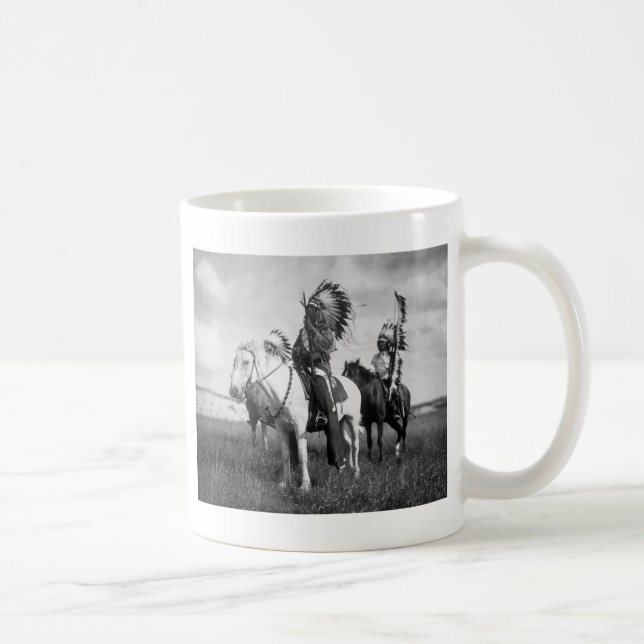 Mug Sioux Chiefs, 1905 (Droite)