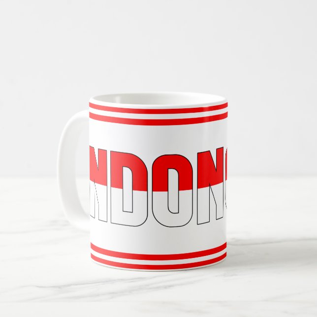 Mug Sippin' avec le patriotique indonésien (Devant gauche)