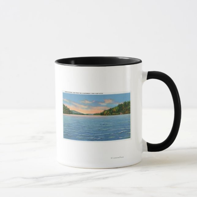Mug Sites de camps libres du gouvernement Vue du lac L (Droite)