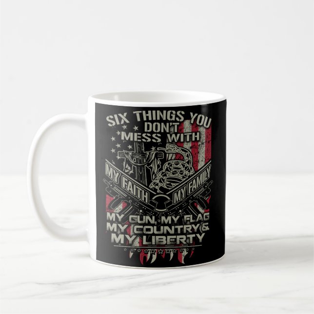 Mug six choses que vous ne gâchez pas avec ma famille, (Gauche)