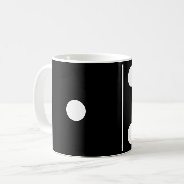 Mug Six Une Musique De Domino Noir (Devant gauche)