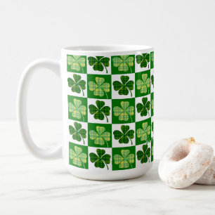 Mug SlipperyJoe's trèfles verts à quatre feuilles Sain