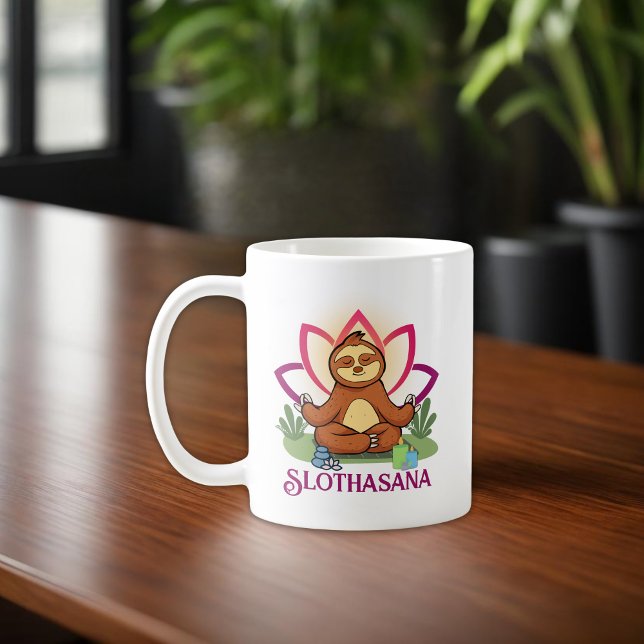 Mug "Slothasana" Sloth faisant de la méditation de yog (Créateur téléchargé)