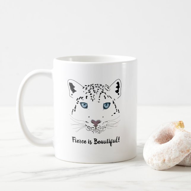 Mug Snow Leopard Dessin moderne Fierce est magnifique (Avec donut)