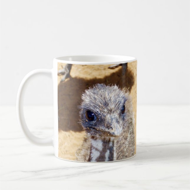 Mug "Soft and Curious : A Fuzzy Baby Emu Up Close" (Gauche)