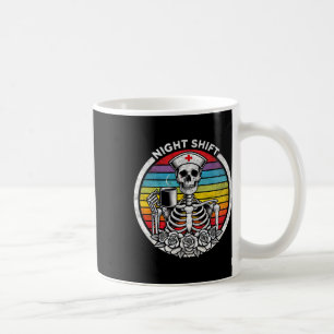 Mug Soirée drôle Shift Nurse Skeleton Femmes Halloween