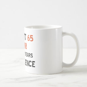 Mug soixante-cinquième conceptions d'anniversaire