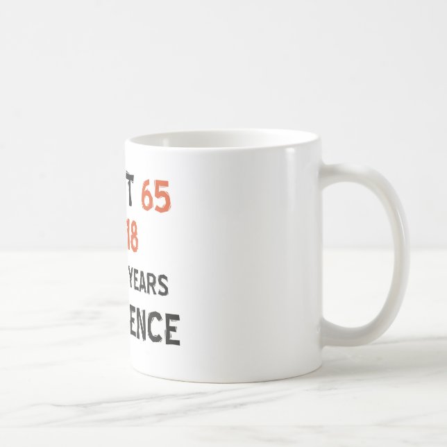 Mug soixante-cinquième conceptions d'anniversaire (Droite)