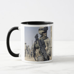 Mug Soldat armé d'un MK-48