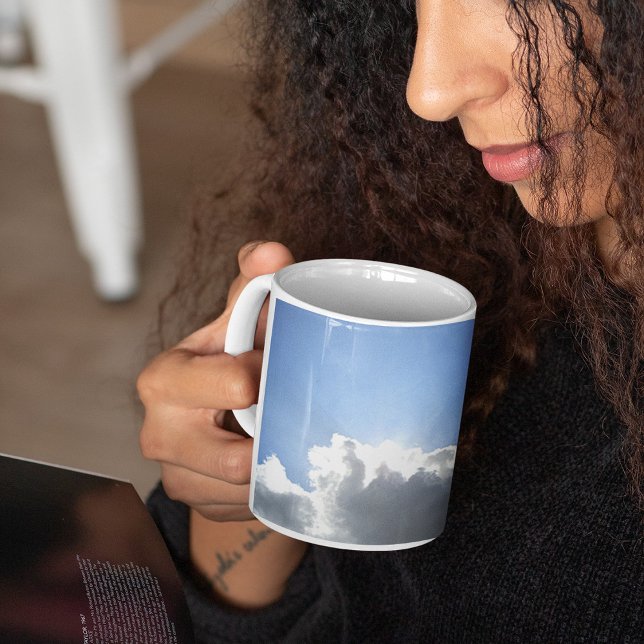 Mug Soleil derrière les nuages photo (Créateur téléchargé)