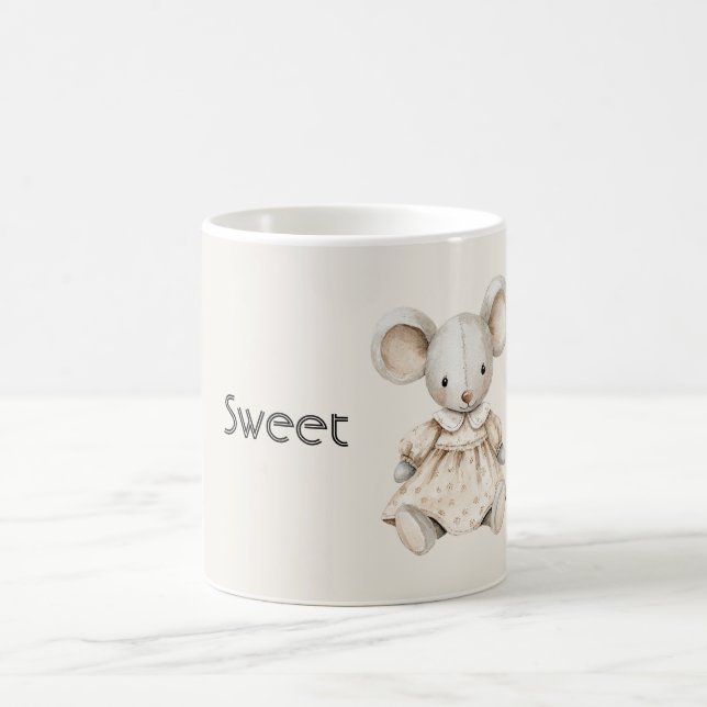Mug Souris mignonne et douce portant une robe (Centre)