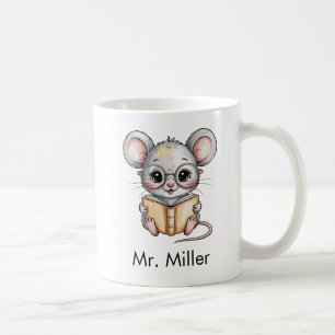Mug Souris Mignonne Lisant un Livre Personnalisé