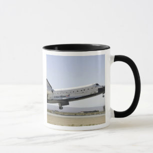 Mug Space Shuttle Atlantis se prépare pour l'atterriss