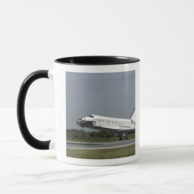 Mug Space Shuttle Endeavour touche down (Gauche)