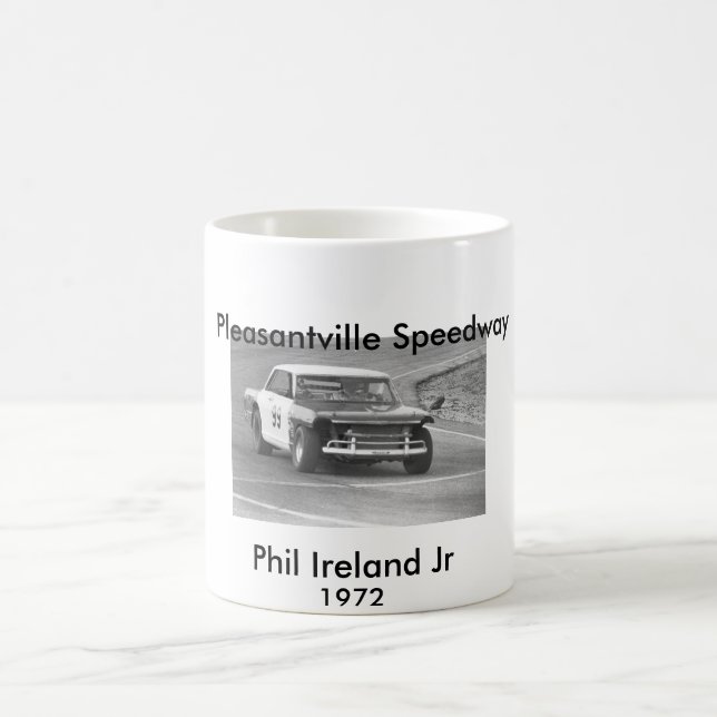 Mug Speed-way de Pleasantville, JR de Phil Irlande,… (Centre)