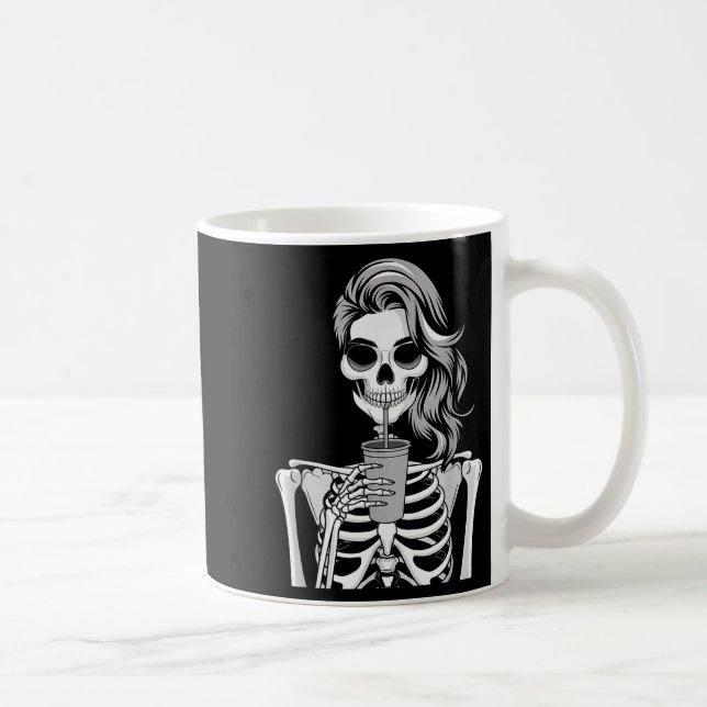 Mug Squelette buvant une boisson monochrome gothique H (Droite)