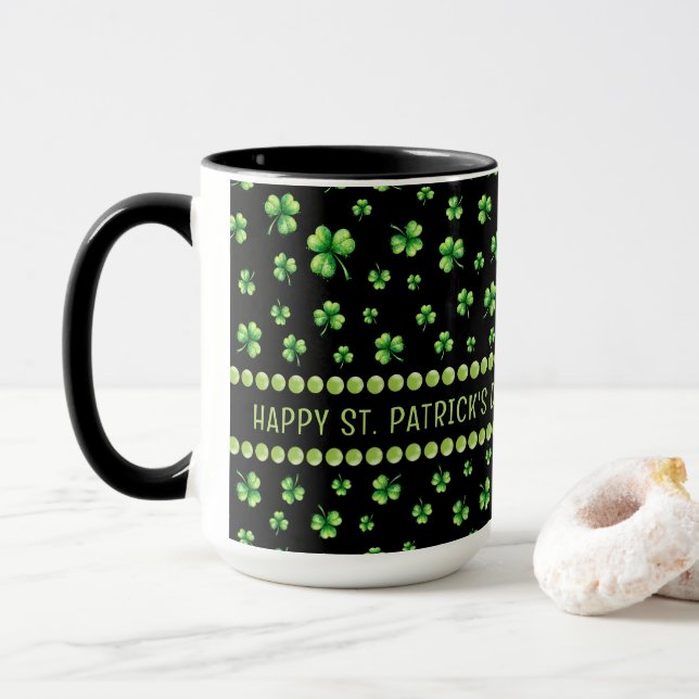 Mug St. Patrick’s Day Watercolor Shamrock on black (Avec donut)